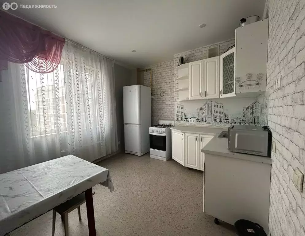 1-комнатная квартира: Волгоград, улица Героев Тулы, 7 (42 м) - Фото 2