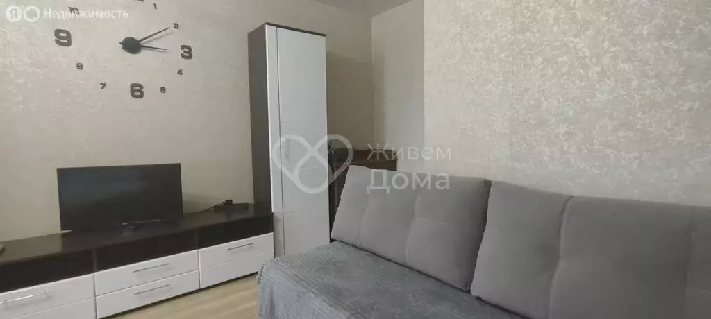 2-комнатная квартира: Волгоград, Санаторная улица, 8 (63 м) - Фото 1