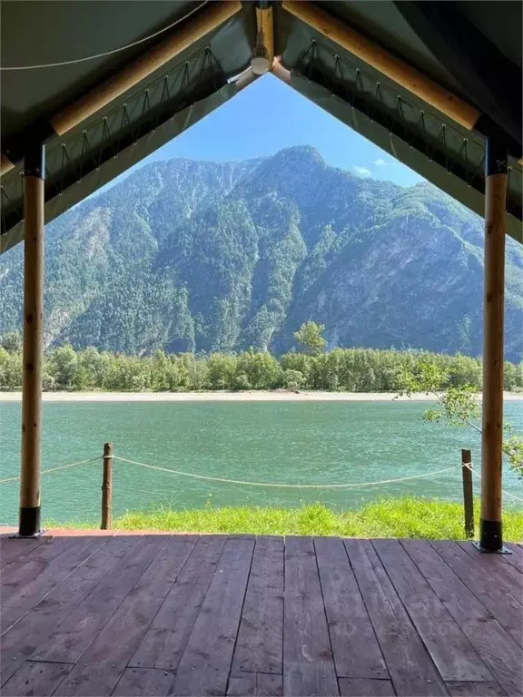 Дом в Алтай, Улаганский район, с. Балыкча ул. Мыс Кырсай, 4 (24 м) - Фото 1