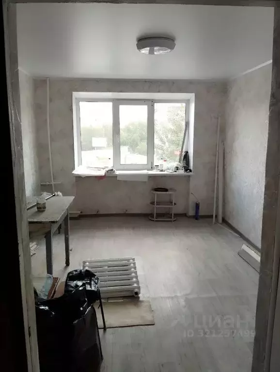 Комната Омская область, Омск ул. Химиков, 57 (13.2 м) - Фото 1