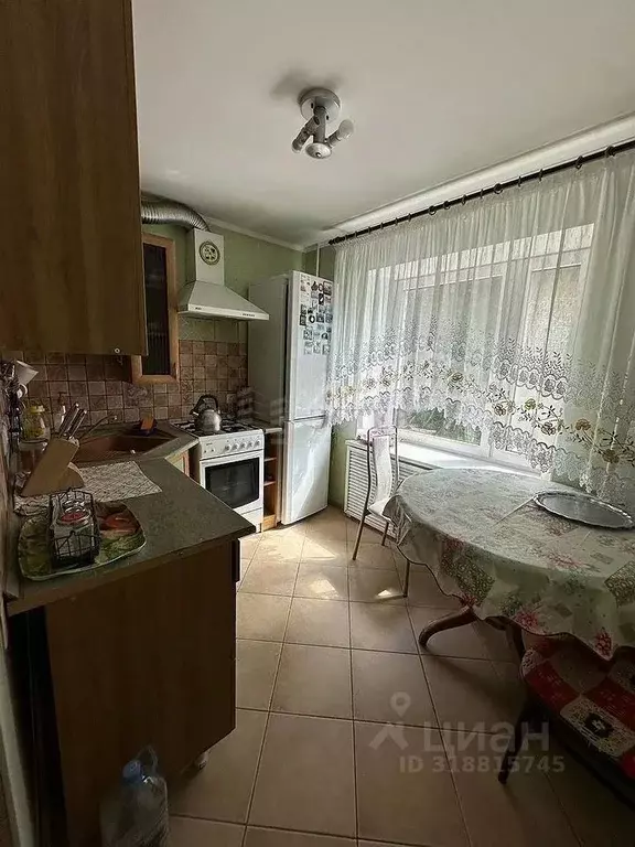 2-к кв. Краснодарский край, Геленджик ул. Орджоникидзе, 9б (49.2 м) - Фото 0