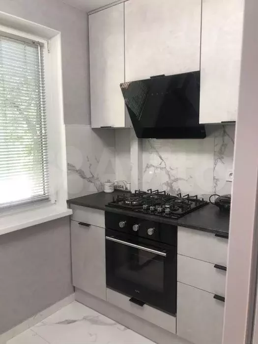 1-к. квартира, 35 м, 3/5 эт. - Фото 0