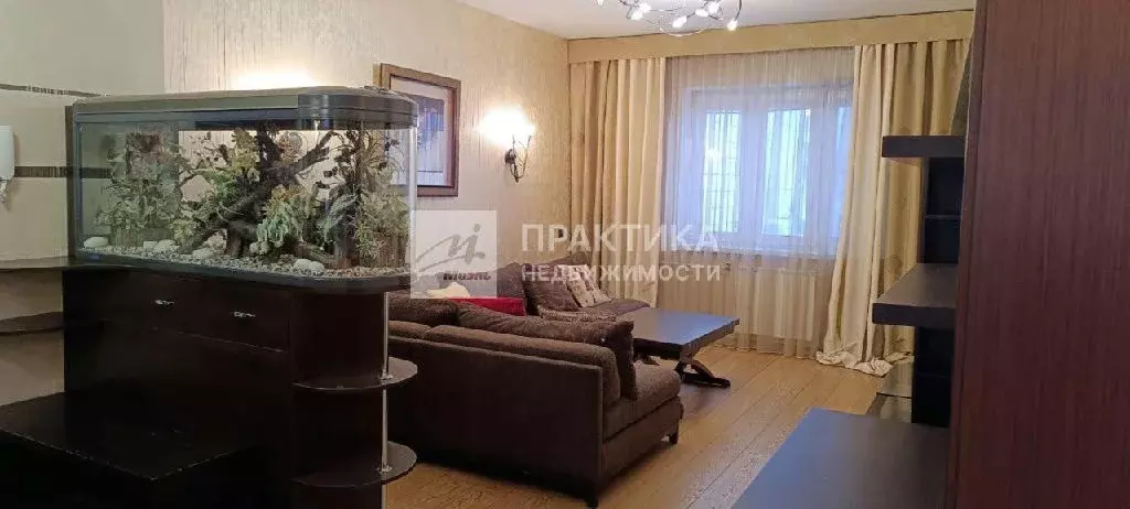 Продается 3-комнатная квартира - Фото 1