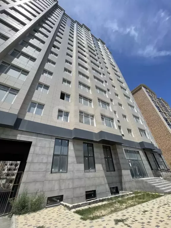2-к кв. Дагестан, Махачкала ул. Времена Года, 7 (65.0 м) - Фото 1