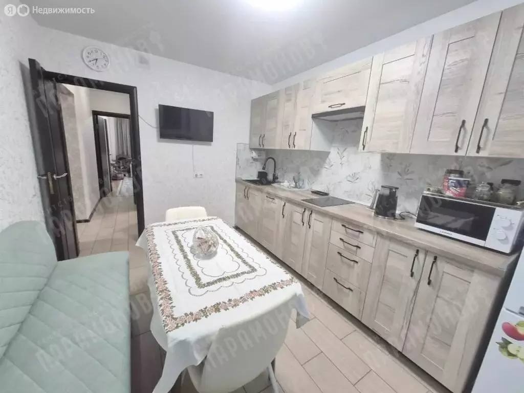 2-комнатная квартира: Тверь, Оснабрюкская улица, 27к2 (62.3 м) - Фото 1