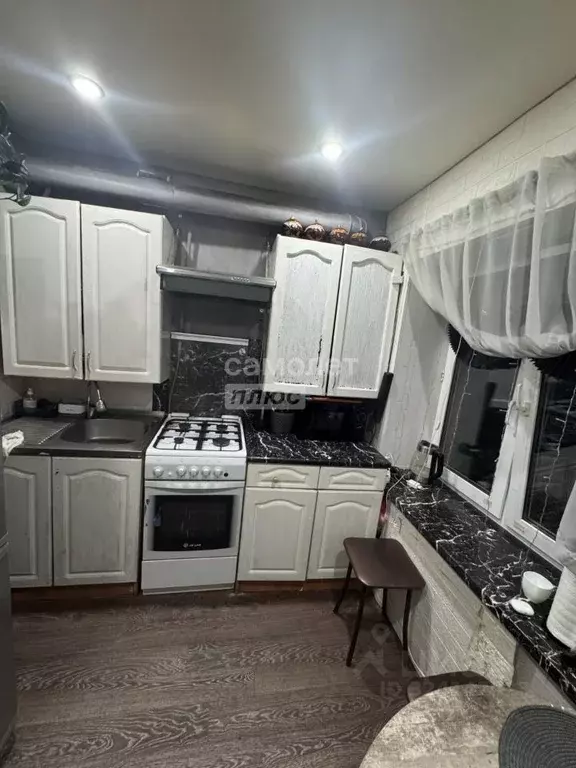 3-к кв. Воронежская область, Воронеж ул. Машиностроителей, 11 (41.0 м) - Фото 1