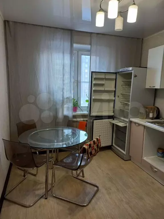 1-к. квартира, 41 м, 4/10 эт. - Фото 0