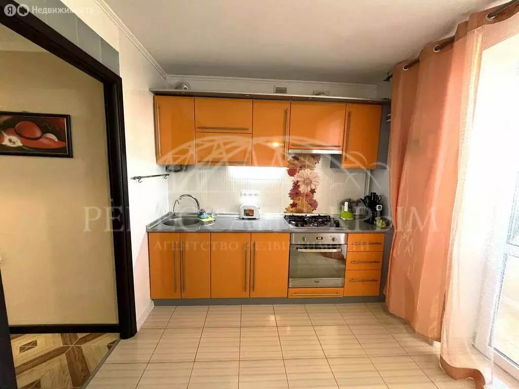 2-комнатная квартира: Севастополь, улица Генерала Лебедя, 36 (56 м) - Фото 2