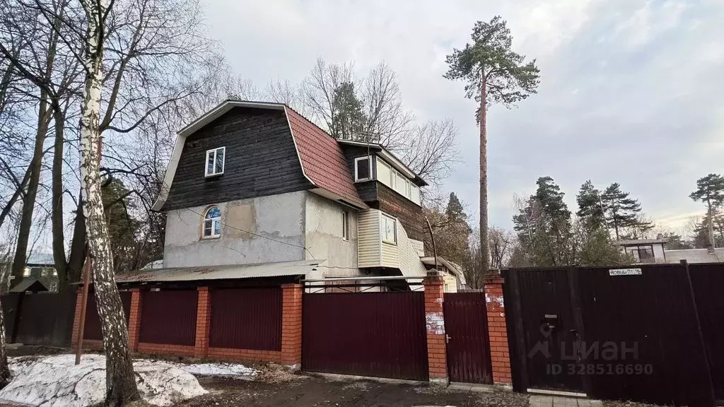 Дом в Московская область, Люберцы городской округ, Малаховка пгт ... - Фото 1