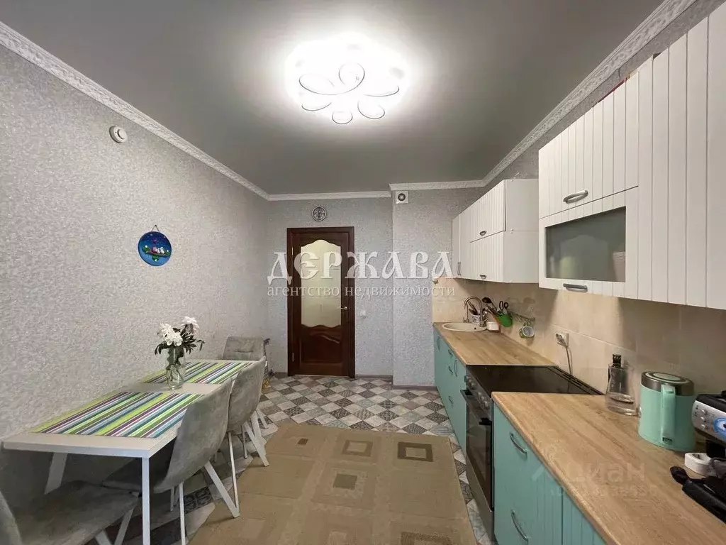 2-к кв. Белгородская область, Старый Оскол Северный мкр, 36 (57.2 м) - Фото 1