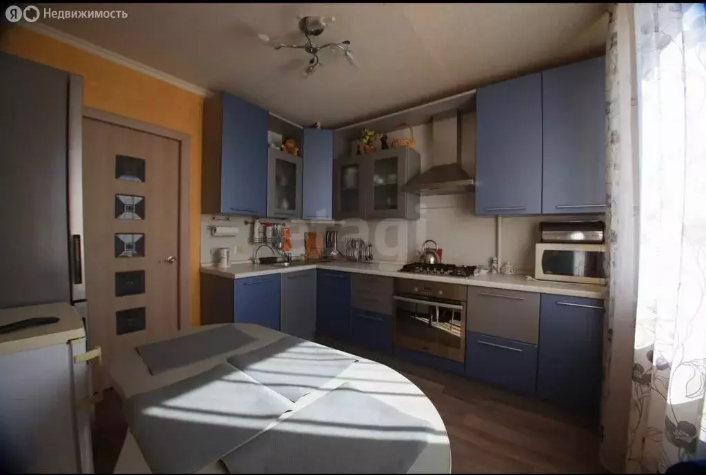 2-комнатная квартира: Альметьевск, улица Бигаш, 133 (55 м) - Фото 1