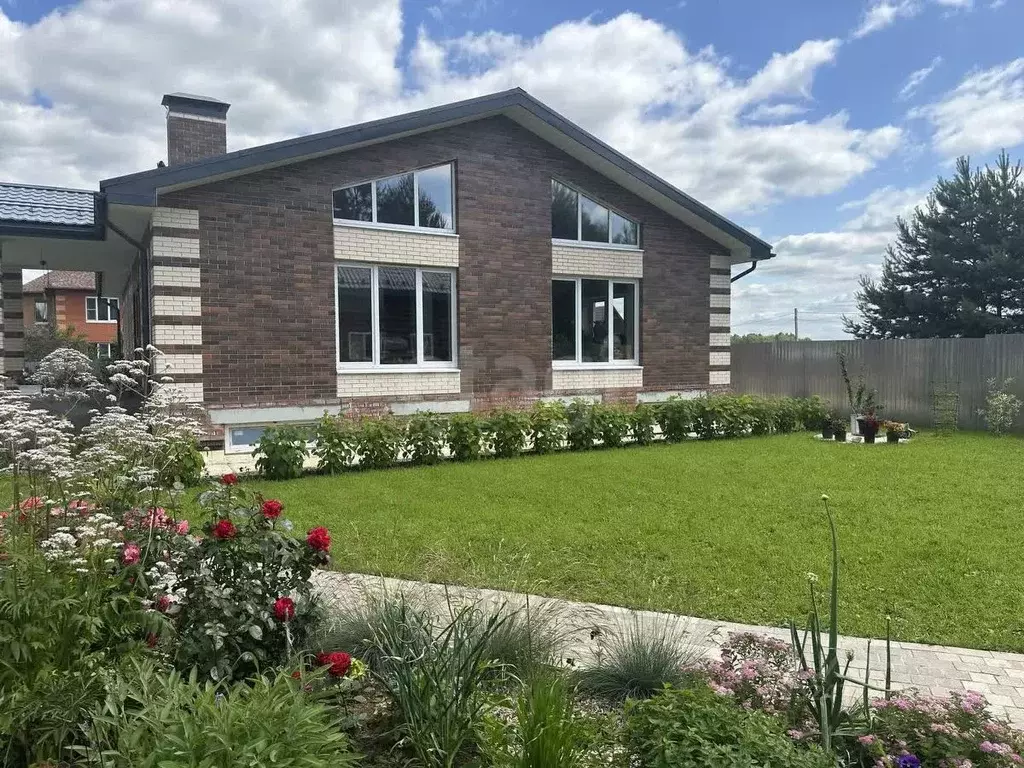 Дом в Московская область, Коломна городской округ, д. Зиновьево ул. ... - Фото 1