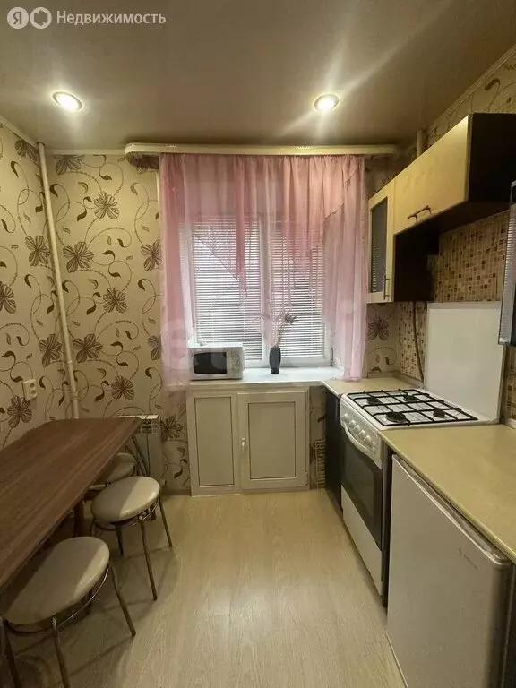 2-комнатная квартира: Шадринск, улица Автомобилистов, 58 (45.3 м) - Фото 2