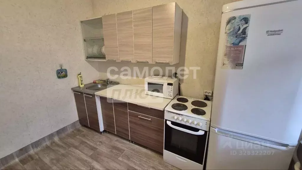 2-к кв. Ханты-Мансийский АО, Нижневартовск ул. Ленина, 23 (56.8 м) - Фото 1