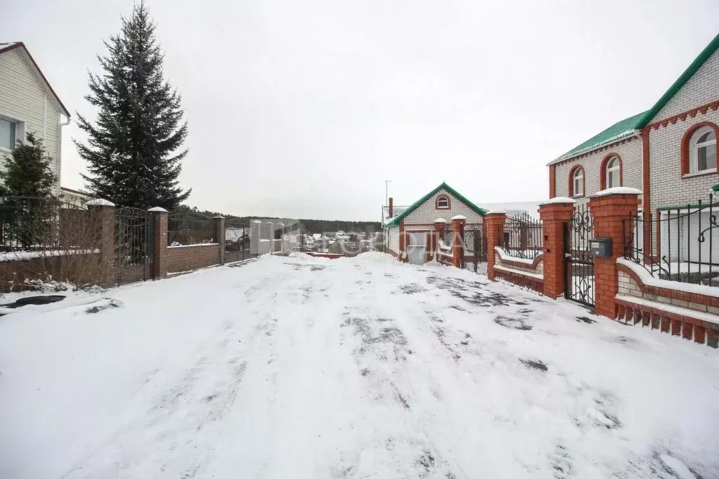 Участок в Алтайский край, Барнаул городской округ, с. Власиха ул. ... - Фото 1