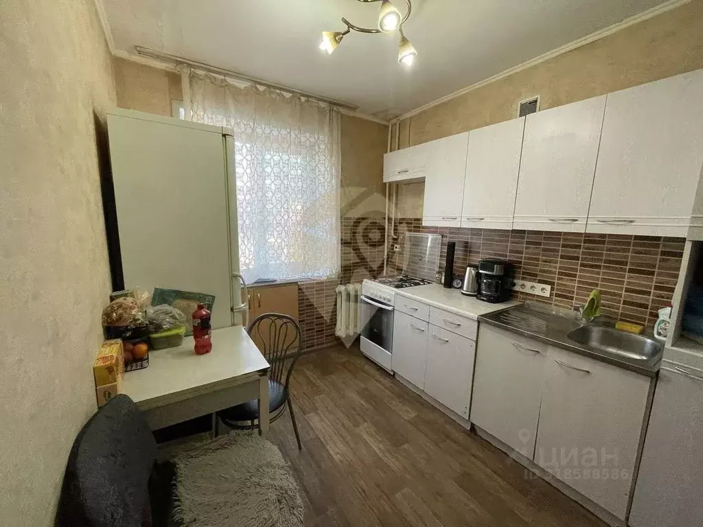 1-к кв. Белгородская область, Старый Оскол ул. Урицкого, 14 (32.1 м) - Фото 0