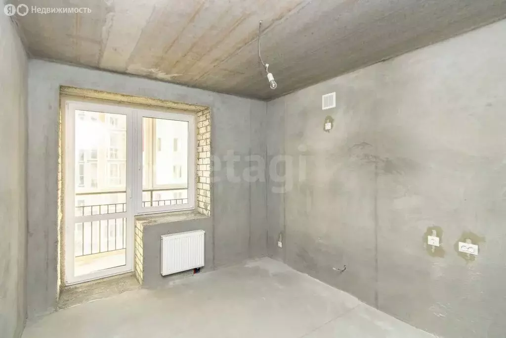 1-комнатная квартира: Тюмень, улица 50 лет Октября, 75к4 (40.8 м) - Фото 2