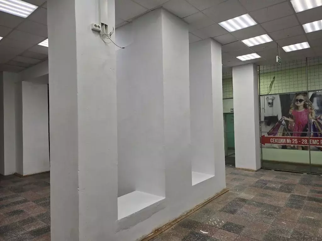 Помещение свободного назначения в Ленинградская область, Сланцы ул. ... - Фото 2