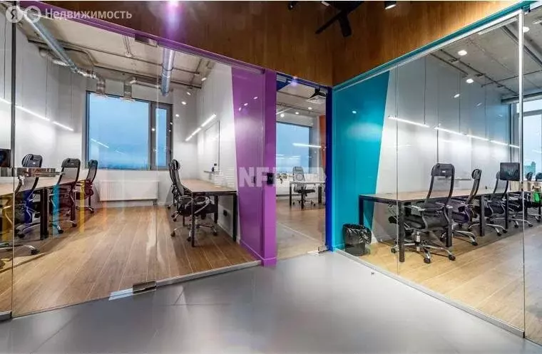 Офис (227.9 м) - Фото 1