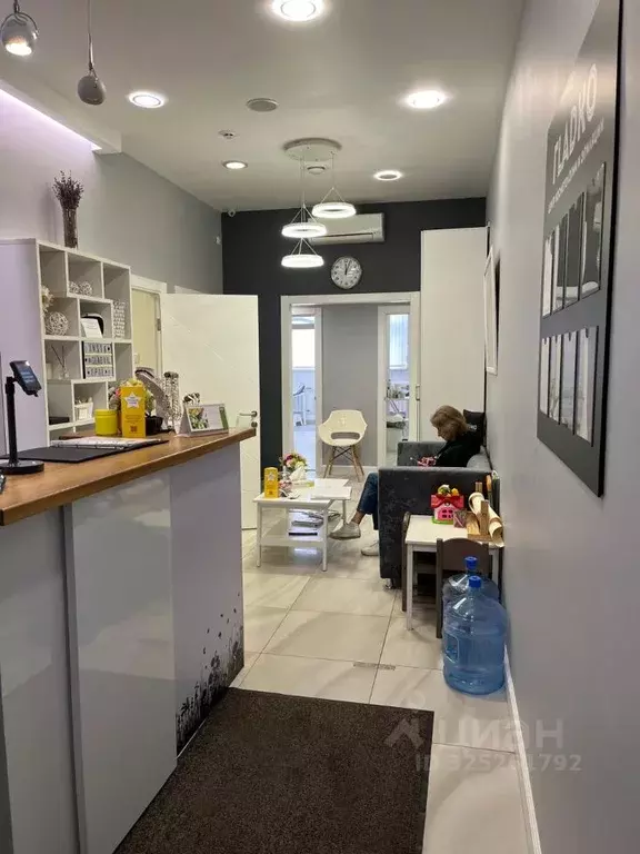 Помещение свободного назначения в Москва ул. Кулакова, 10К1 (266 м) - Фото 1