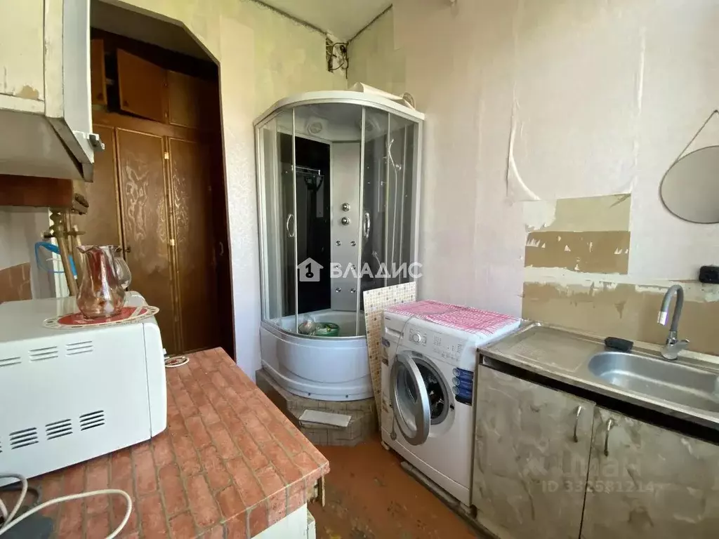 Комната Бурятия, Улан-Удэ Краснодонская ул., 5 (16.5 м) - Фото 1