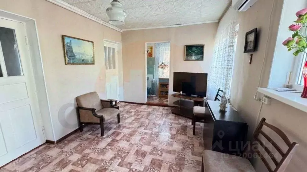 Дом в Крым, Сакский район, с. Фрунзе ул. Степная (61 м) - Фото 0