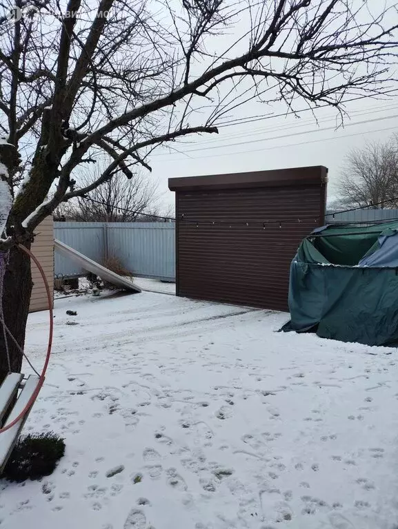 Дом в Азов, улица Кирова (100 м) - Фото 1