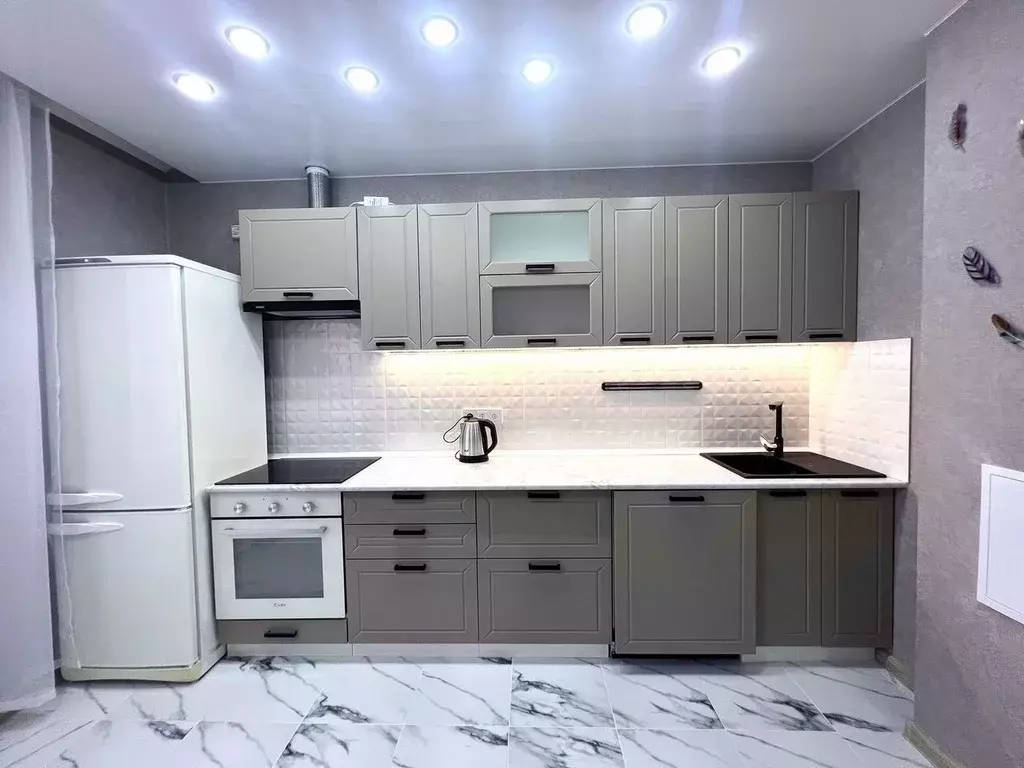 2-к кв. Ленинградская область, Мурино Всеволожский район, ул. ... - Фото 1