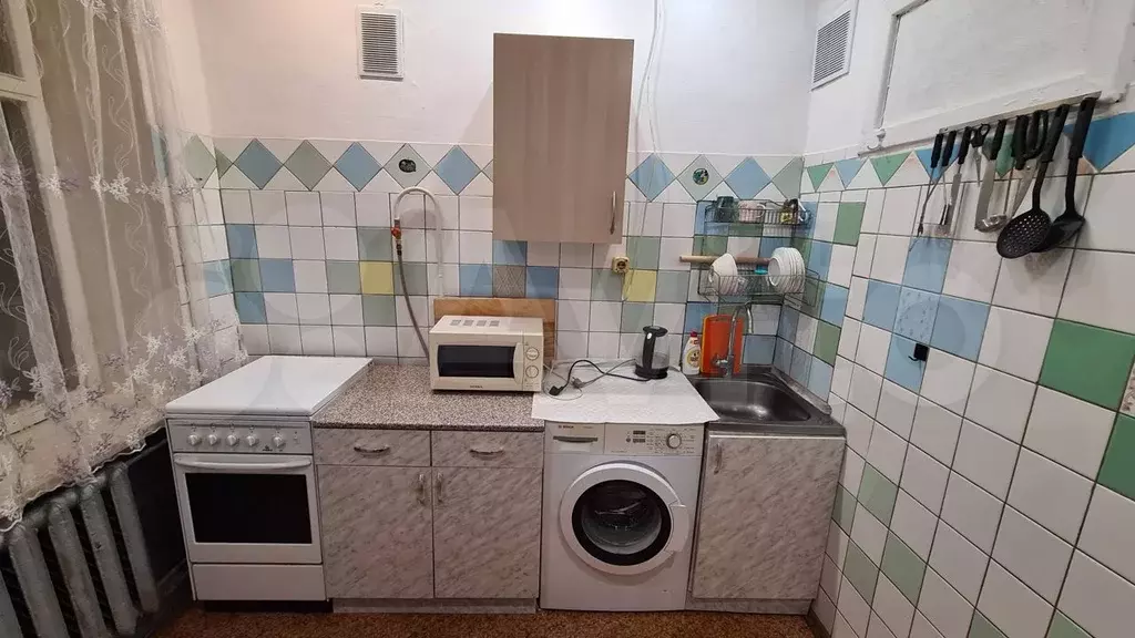 3-к. квартира, 55,8 м, 2/2 эт. - Фото 1