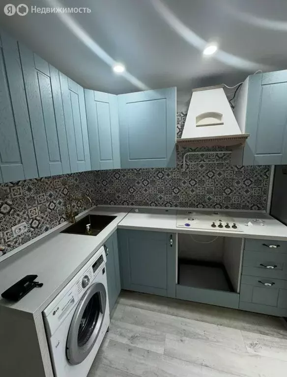 2-комнатная квартира: Ярославль, Сосновая улица, 12 (67 м) - Фото 1