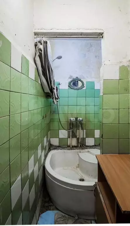 Комната 13,3 м в 1-к., 2/5 эт. - Фото 0