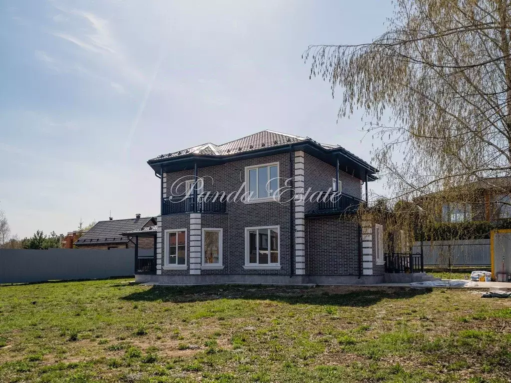 Коттедж в Московская область, Одинцовский городской округ, д. ... - Фото 0