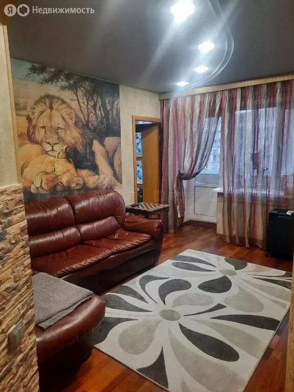 3-комнатная квартира: Казань, улица Академика Павлова, 25 (64 м) - Фото 1