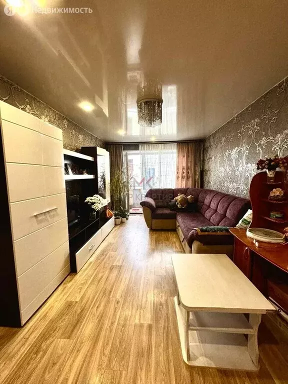 3-комнатная квартира: Черногорск, улица Генерала Тихонова, 29 (60.3 м) - Фото 1