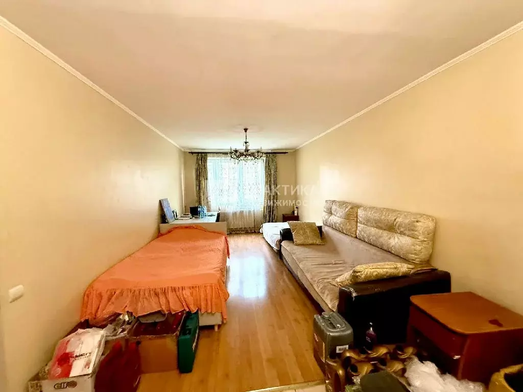 Продается 4-комнатная квартира - Фото 2