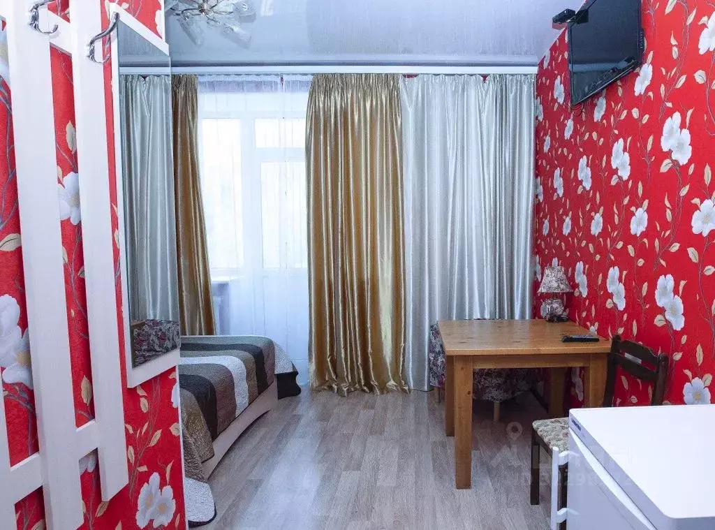 Комната Свердловская область, Екатеринбург пер. Мордвинский, 1 - Фото 2