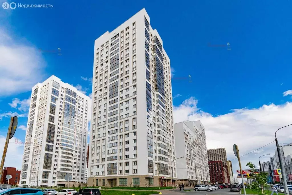2-комнатная квартира: Екатеринбург, улица Краснолесья, 108/2 (49.7 м) - Фото 1