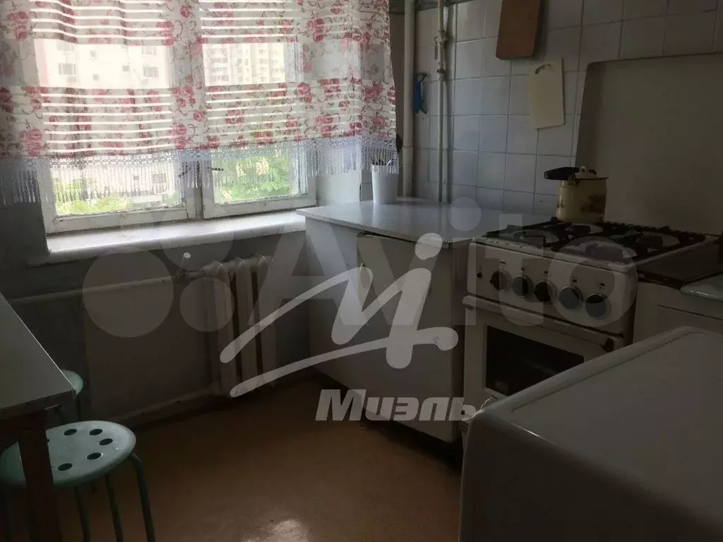 1-к. квартира, 30 м, 5/5 эт. - Фото 0