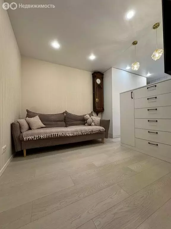 2-комнатная квартира: Москва, Мосфильмовская улица, 12 (42 м) - Фото 1