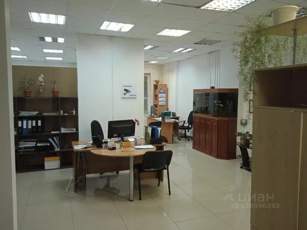 Помещение свободного назначения в Удмуртия, Завьяловский район, с. ... - Фото 1