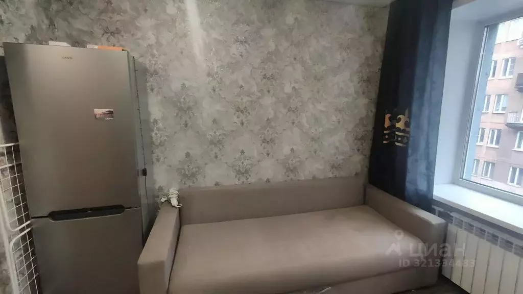 Комната Кемеровская область, Новокузнецк просп. Строителей, 45 - Фото 2