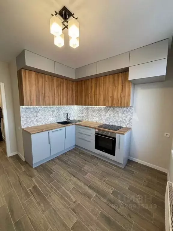 2-к кв. Тюменская область, Тюмень Профсоюзная ул., 63 (56.3 м) - Фото 1