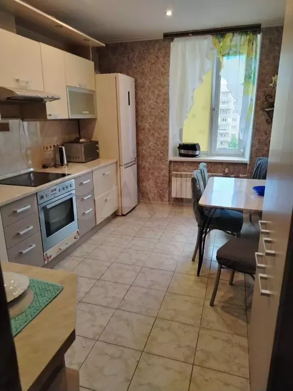 2-к. квартира, 60 м, 9/13 эт. - Фото 0