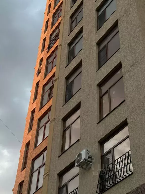 5-к кв. Кабардино-Балкария, Нальчик ул. Атажукина, 2/2 (218.1 м) - Фото 0