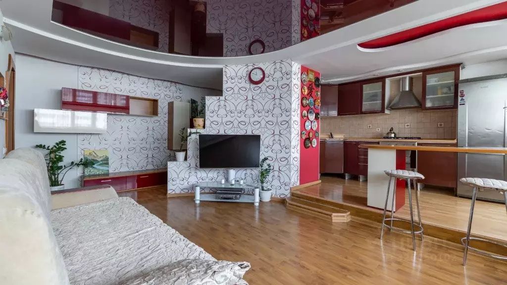 3-к кв. Свердловская область, Екатеринбург ул. Вилонова, 14 (69.7 м) - Фото 2