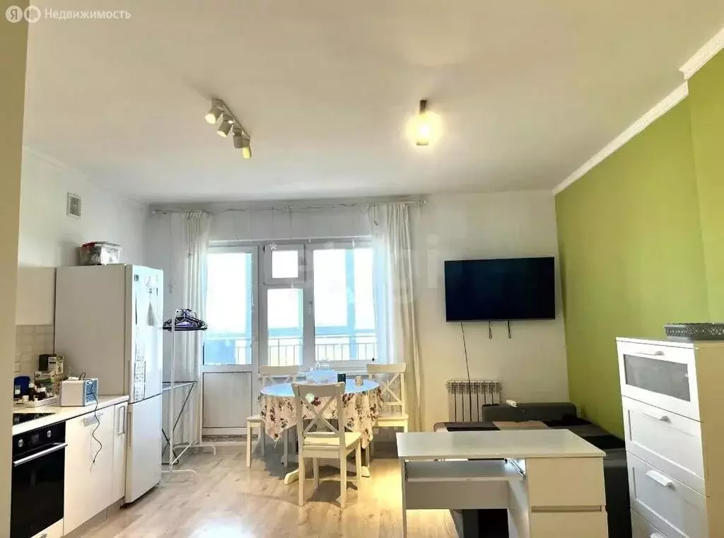 Квартира-студия: Якутск, 203-й микрорайон, 25 (32.3 м) - Фото 2