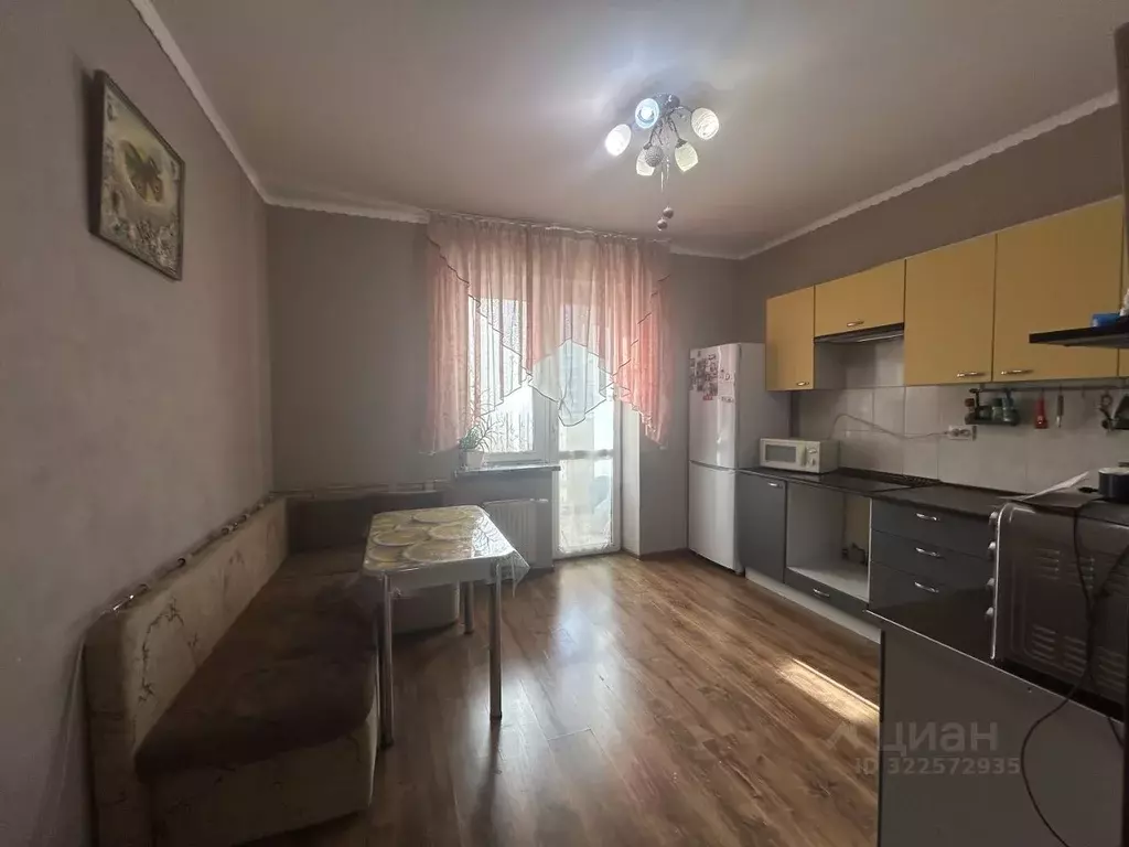 3-к кв. Башкортостан, Уфа бул. Давлеткильдеева, 8 (80.3 м) - Фото 2