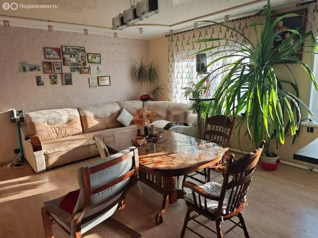 Дом в Горняк, улица Довгаля (366 м) - Фото 1