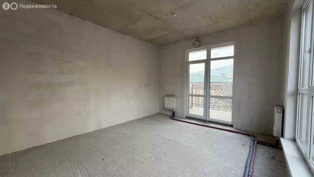 2-комнатная квартира: Ялта, улица Щорса, 10В (52 м) - Фото 2