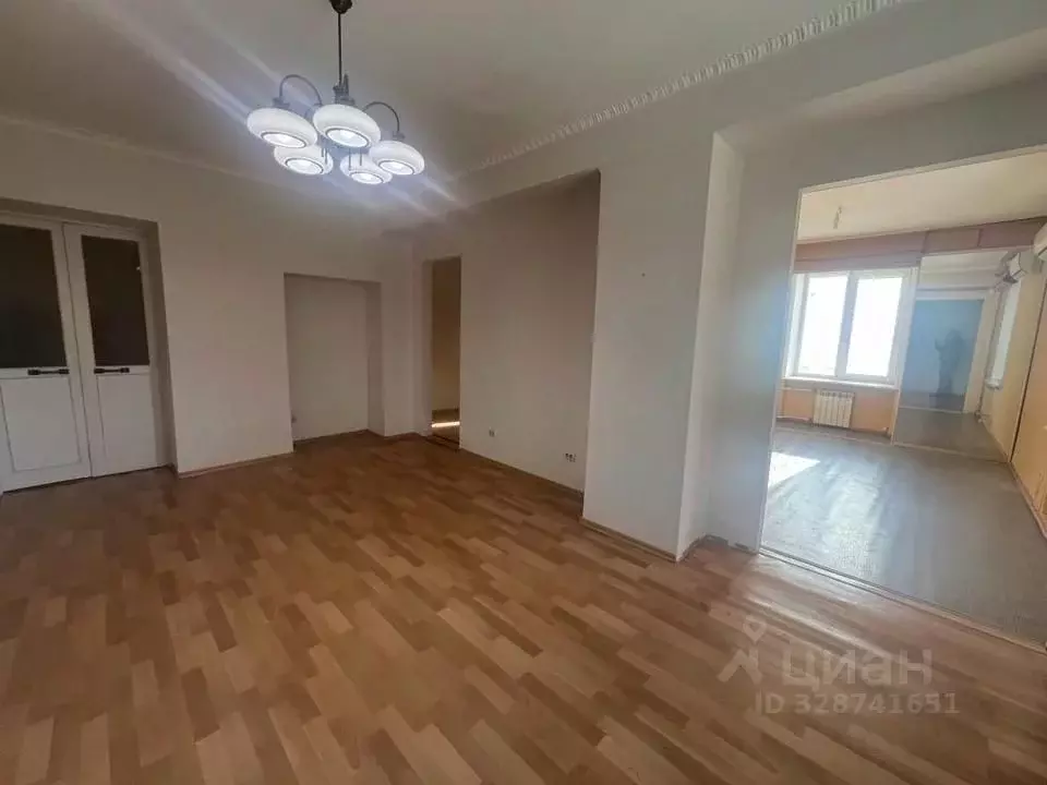 4-к кв. Челябинская область, Челябинск просп. Ленина, 48 (111.0 м) - Фото 1